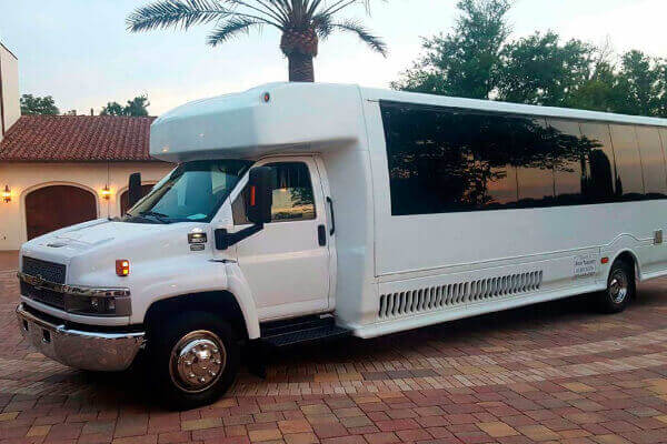 32-guest limo bus